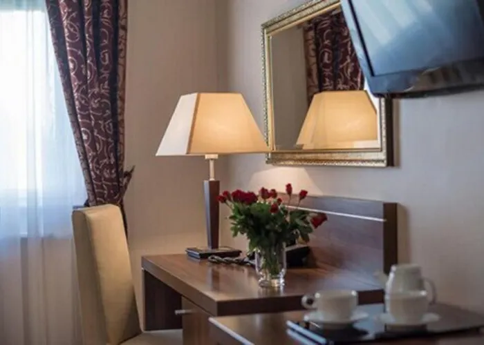 Jasek Premium Hotell 3*