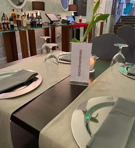 Hotell Jasek Premium 3*