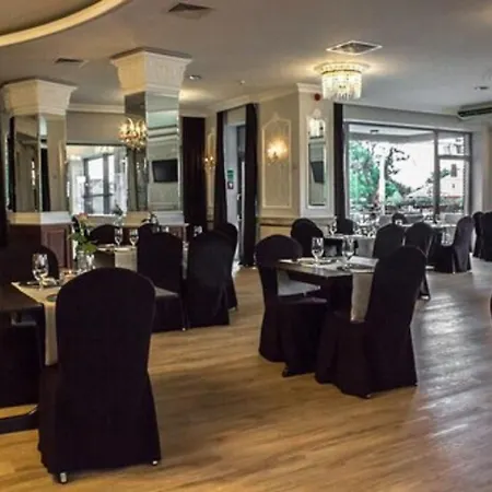 Jasek Premium Готель