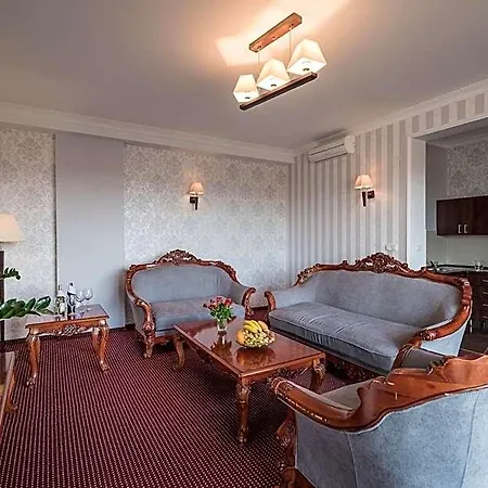 Jasek Premium Hotell 3*