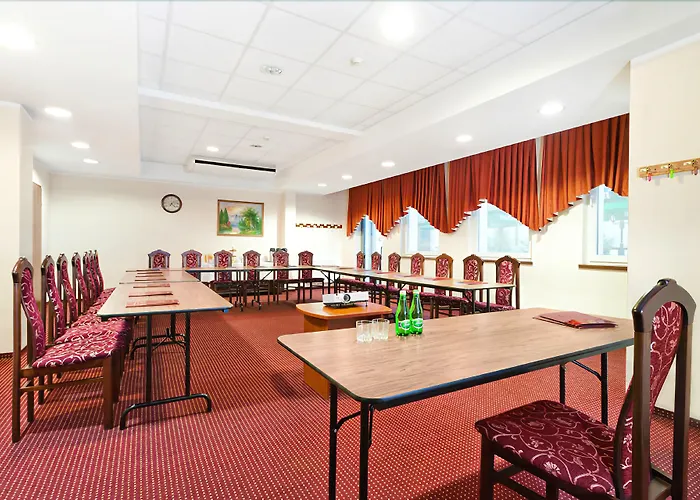 호텔 Jasek Premium 3*